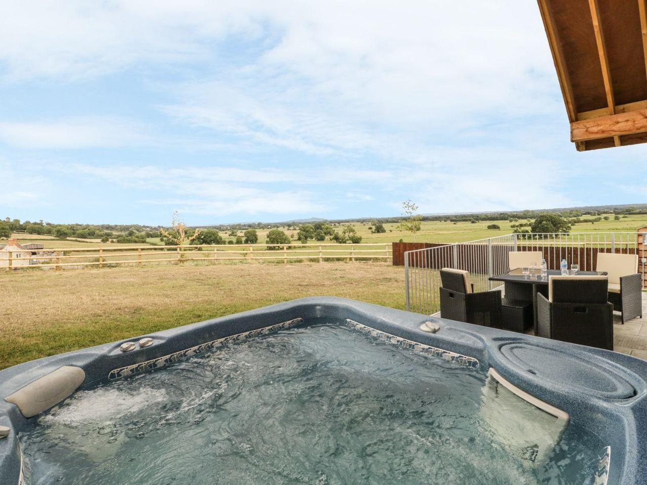 Swan Lodge Castle Farm Wedmore Exteriör bild